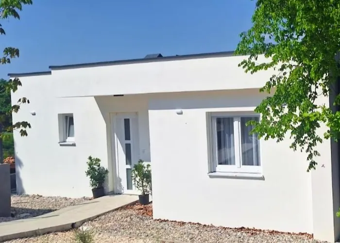 فيلة Casa Mia